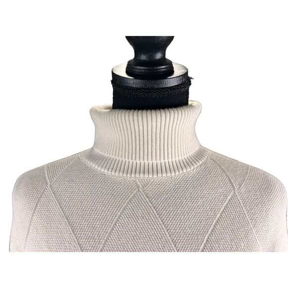 On twelfth ivory soft pearl long sleeve turtleneck sweater XL cozy warm career - Picture 5 of 9